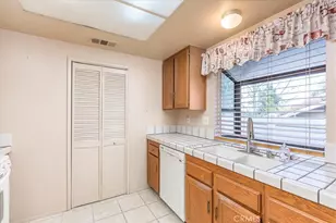 28299 Encino Dr, Menifee, CA 92586 - Photo 14