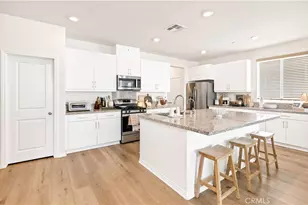 30165 Truckee Cir, Menifee, CA 92585 - Photo 8