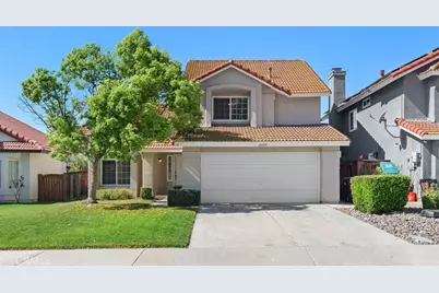 24499 Leafwood Drive, Murrieta, CA 92562 - Photo 2