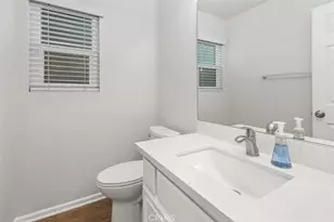 24499 Leafwood Dr, Murrieta, CA 92562 - Photo 20