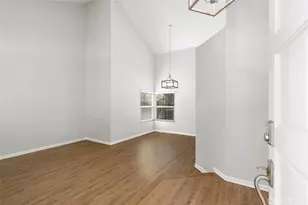 24499 Leafwood Dr, Murrieta, CA 92562 - Photo 4