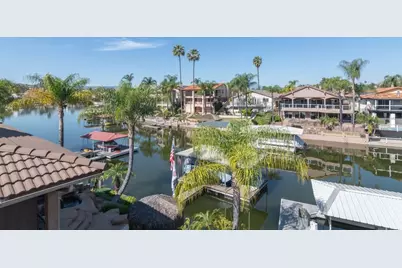 30245 White Wake, Canyon Lake, CA 92587 - Photo 48