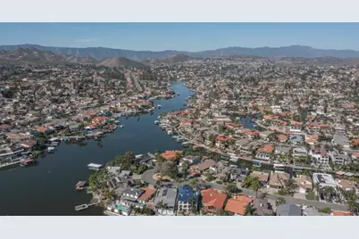 30245 White Wake, Canyon Lake, CA 92587 - Photo 72