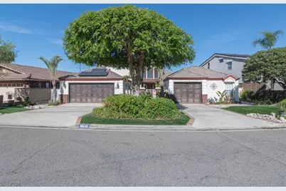 30245 White Wake, Canyon Lake, CA 92587 - Photo 1