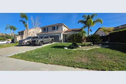 23501 Mountain Breeze, Murrieta, CA 92562 - Photo 2