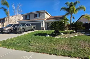 23501 Mountain Breeze, Murrieta, CA 92562 - Photo 2