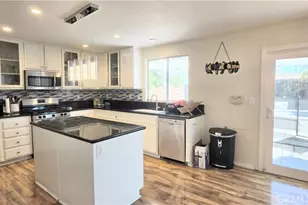 23501 Mountain Breeze, Murrieta, CA 92562 - Photo 18