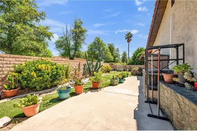 1114 Bottle Tree, Hemet, CA 92545 - Photo 24