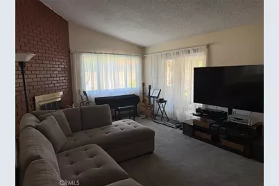 1114 Bottle Tree, Hemet, CA 92545 - Photo 4