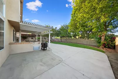 23480 Bending Oak Court, Murrieta, CA 92562 - Photo 48