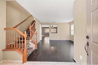 38332 Chestnut Circle, Murrieta, CA 92563 - Photo 4