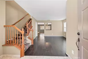 38332 Chestnut Cir, Murrieta, CA 92563 - Photo 4