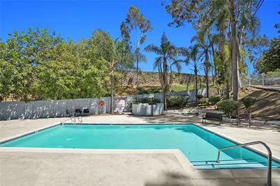 1564 Tanglewood Lane #5, Escondido, CA 92029 - Photo 16