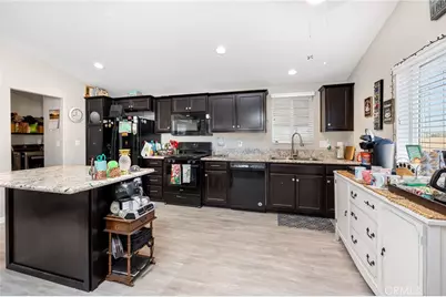 2230 Lake Park Drive #253, San Jacinto, CA 92583 - Photo 12