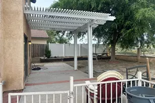 39664 Wild Flower, Murrieta, CA 92563 - Photo 10