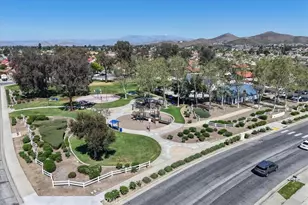 26655 Mark Twain Ct, Menifee, CA 92586 - Photo 46