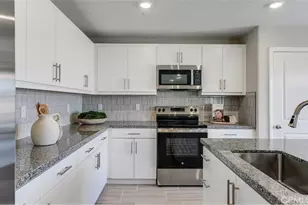 7216 Serene Skies Ct, Jurupa Valley, CA 92509 - Photo 2