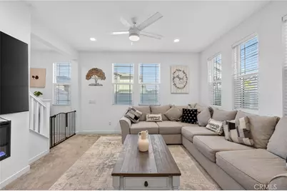 32395 Brunello Way, Temecula, CA 92591 - Photo 6
