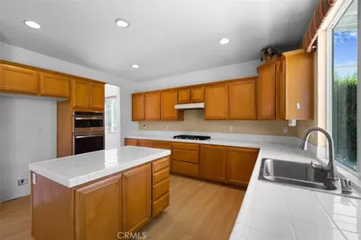 23281 Highland Oaks Court, Wildomar, CA 92595 - Photo 8