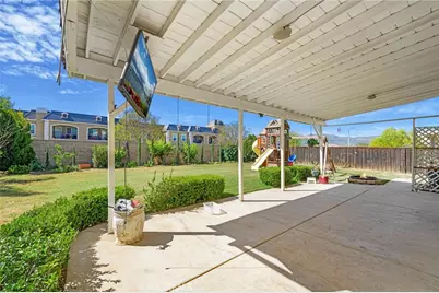 23281 Highland Oaks Court, Wildomar, CA 92595 - Photo 2