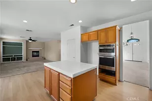 23281 Highland Oaks Ct, Wildomar, CA 92595 - Photo 12