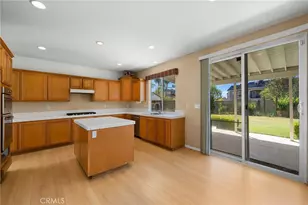 23281 Highland Oaks Ct, Wildomar, CA 92595 - Photo 4