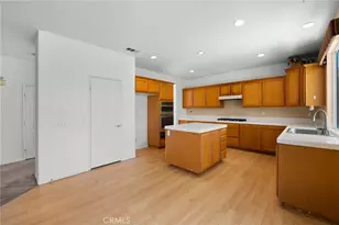 23281 Highland Oaks Ct, Wildomar, CA 92595 - Photo 6