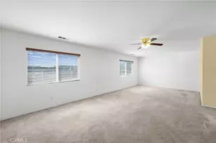 23281 Highland Oaks Ct, Wildomar, CA 92595 - Photo 22