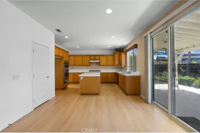 23281 Highland Oaks Court, Wildomar, CA 92595 - Photo 6