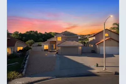 39055 Via Las Sintras, Murrieta, CA 92562 - Photo 46