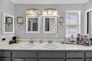 39055 Via Las Sintras, Murrieta, CA 92562 - Photo 34