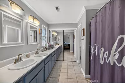 39055 Via Las Sintras, Murrieta, CA 92562 - Photo 32