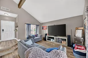 39055 Via Las Sintras, Murrieta, CA 92562 - Photo 12