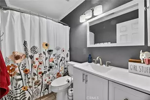 39055 Via Las Sintras, Murrieta, CA 92562 - Photo 26