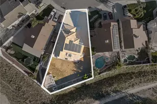 39055 Via Las Sintras, Murrieta, CA 92562 - Photo 4