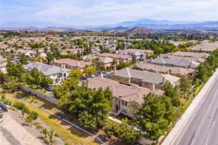 28253 Socorro, Murrieta, CA 92563 - Photo 32