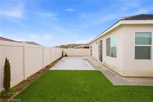 29068 Golden Sunset, Winchester, CA 92596 - Photo 4