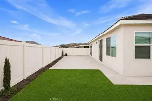 29068 Golden Sunset, Winchester, CA 92596 - Photo 14