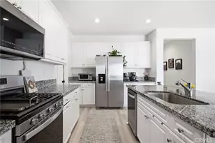 29068 Golden Sunset, Winchester, CA 92596 - Photo 10