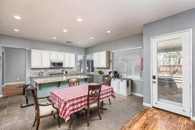 31982 Genoa, Winchester, CA 92596 - Photo 12