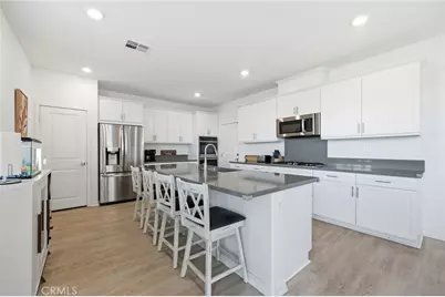 30218 Arroyo Springs, Murrieta, CA 92563 - Photo 6