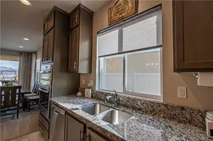 24630 Hidden Hills Dr, Menifee, CA 92584 - Photo 12