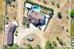 35389 Lynch Ln, Hemet, CA 92544 - Photo 8