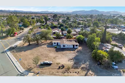 27987 Jefferson, Menifee, CA 92585 - Photo 8