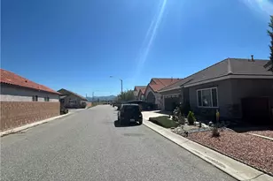 772 St Alban, San Jacinto, CA 92583 - Photo 2