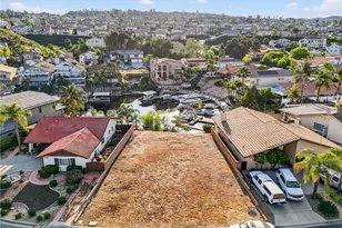 21951 Stawberry Ln, Canyon Lake, CA 92587 - Photo 2