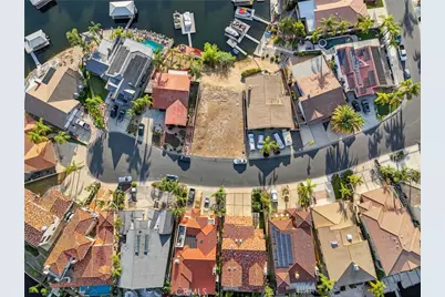 21951 Stawberry Lane, Canyon Lake, CA 92587 - Photo 6