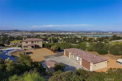 26045 Lucille Circle, Murrieta, CA 92562 - Photo 6