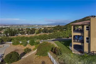 26045 Lucille Cir, Murrieta, CA 92562 - Photo 4