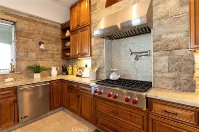26045 Lucille Circle, Murrieta, CA 92562 - Photo 20